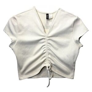 H&M Divided Women's Medium Short Sleeve Cropped Tied Front White Ribbed Shirt